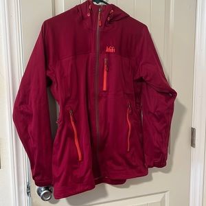 REI E1 Raincoat